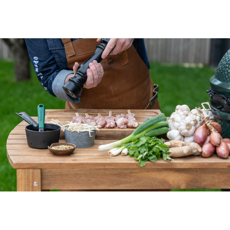 Čuguna mērces katls ar otu